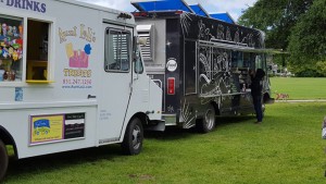 Aunt LaLi & Ate3One food trucks at a past Food Trucks A Go Go event